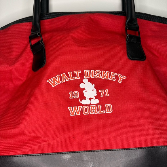 Walt Disney World Mickey Mouse 1971 Red Black Duffle‎ Tote Gym Travel Bag - Picture 2 of 15
